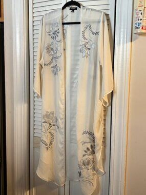 Torrid White Sheer Floral Embroidered Chiffon Kimono with Silver Accent